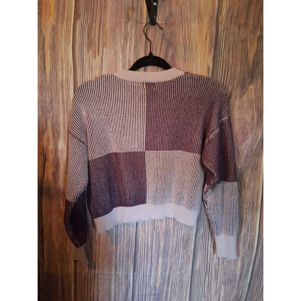 Dreamers by debut long sleeve pink and purple ribbed sweater size small